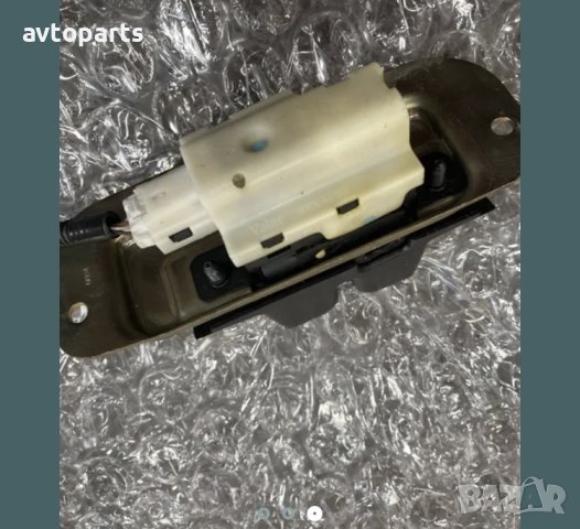 Renault grand espace 2005година брава заден капак, снимка 2 - Части - 40393604