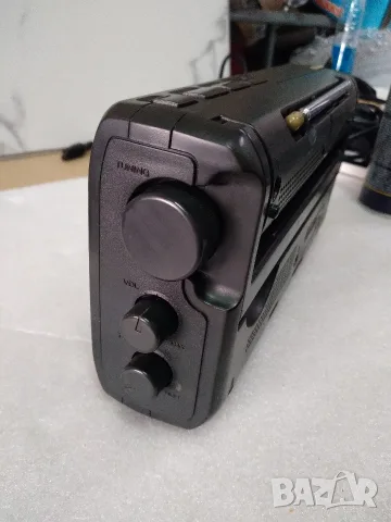 Радиоприемник SONY ICF-990L, снимка 6 - Радиокасетофони, транзистори - 56162014