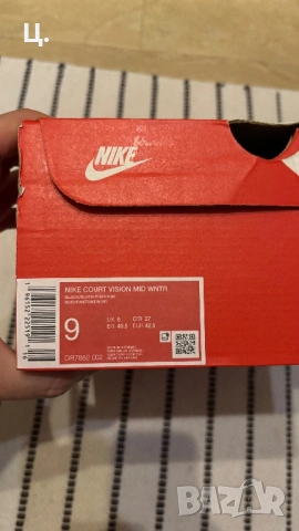 Сникърси Nike Court Vision Mid Wntr, снимка 7 - Маратонки - 53541821