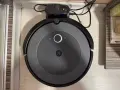 iRobot Roomba i3 прахосмукачка робот, снимка 1