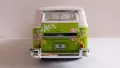 Volkswagen Samba Van Hippie Line Maisto 1:25, снимка 4