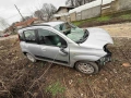 fiat panda 1.2i бензин ЦЯЛА ЗА ЧАСТИ ЦЕНА 350 ЕВРО ЗА ЦЯЛА   51 киловата двигател 08,03,2013г - ИМА , снимка 9