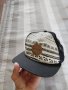 Dakine - страхотна шапка , снимка 1 - Шапки - 41480033