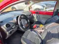Цяла или на части 2000/газ бензин  всичко по колата работи, снимка 6