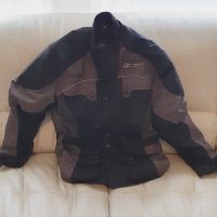 Продавам много запазено яке за мотор на марката jopa размер М, снимка 1 - Спортни дрехи, екипи - 41410594