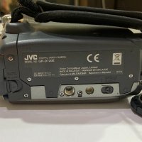 JVC GR-D720 Цифровa видеокамерa, снимка 2 - Камери - 42105530