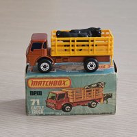 Matchbox Cattle Truck, снимка 1 - Колекции - 44399510