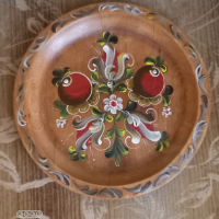 Дървена чиния за стена-ръчно рисувана, снимка 5 - Чинии - 44790078