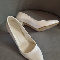 Дамски обувки на ток 37 номер, снимка 3 - Дамски елегантни обувки - 39961232