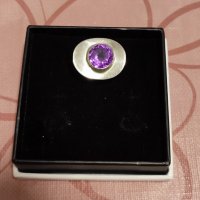 Сребърен пръстен с естествен аметист , снимка 1 - Пръстени - 42669740