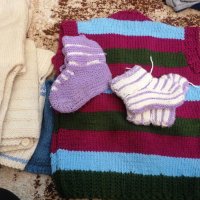 Сет Детски Шапки и шалове, снимка 4 - Шапки, шалове и ръкавици - 40540901