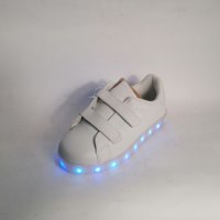 Детски светещи кецове с USB ЗАРЯДНО ., снимка 4 - Детски маратонки - 40012655
