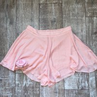 Къси светло бонбонено розови бермуди  широки къси панталони тип плажни , снимка 4 - Къси панталони и бермуди - 41349095