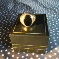Златен Пръстен с камък Оникс, снимка 3 - Пръстени - 40956059