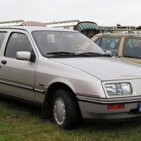 Десен Мигач Във Предната Броня За Форд Сиера 1982-1993 Година  Ford Sierra , снимка 6 - Части - 41305772