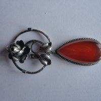 Уникален сребърен медальон висулка с кехлибар , снимка 6 - Колиета, медальони, синджири - 39950657