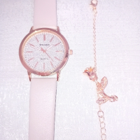Дамски часовник в комплект с красива гривна роза, снимка 1 - Гривни - 44583771