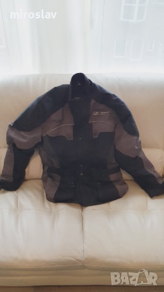 Продавам много запазено яке за мотор на марката jopa размер М, снимка 1