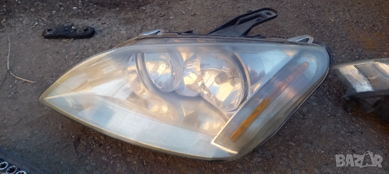 Ляв фар за Ford Focus C-Max, снимка 1