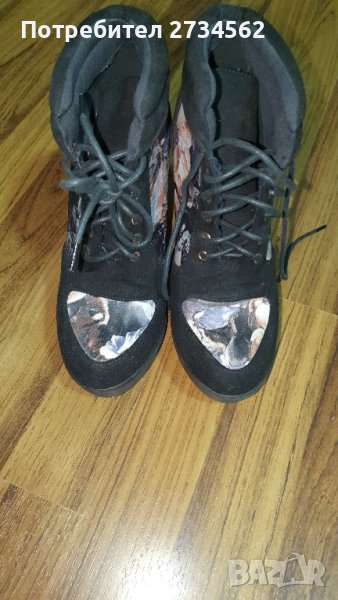 много запазени носени 2 пъти, снимка 1