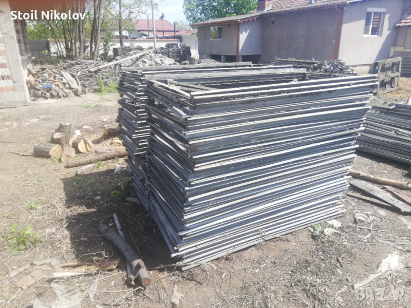 Продавам елементи от поцинкована стоманена конструкция за стъклена оранжерия, снимка 1