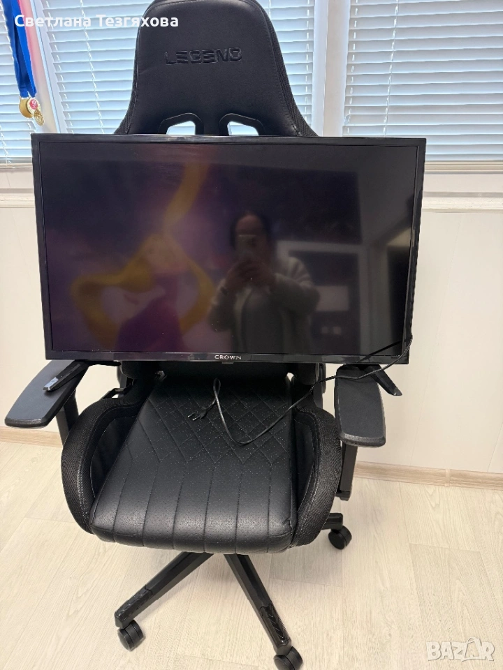 Crown 32 инча, снимка 1