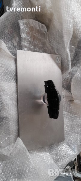 Стойкa за телевизор SAMSUNG модел UE32C6530, снимка 1
