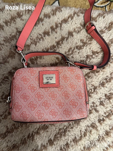 Чанта Guess, снимка 1