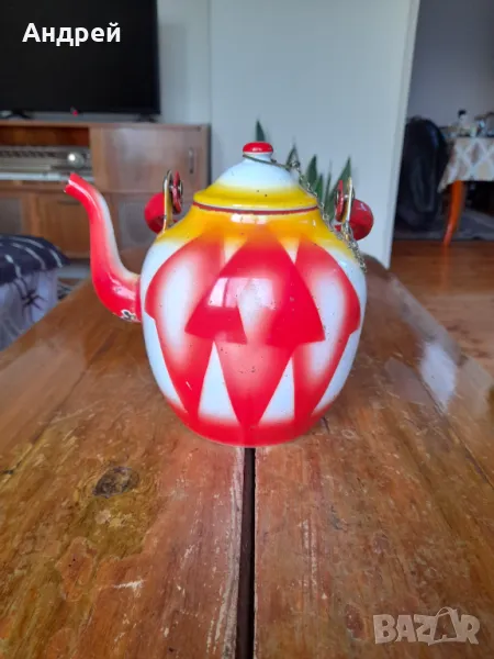 Стар емайлиран чайник #71, снимка 1