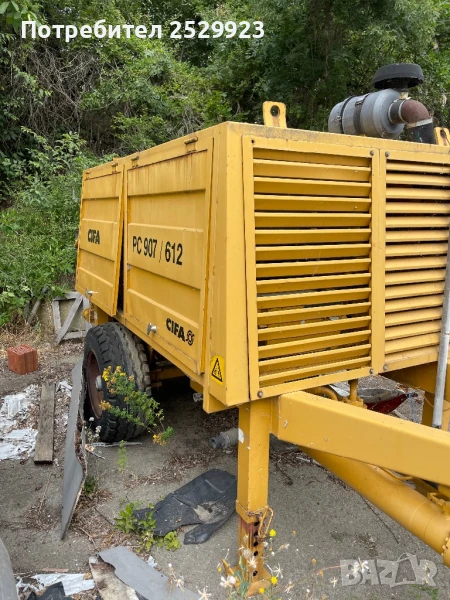 Стационарна бетон помпа със стрела, снимка 1