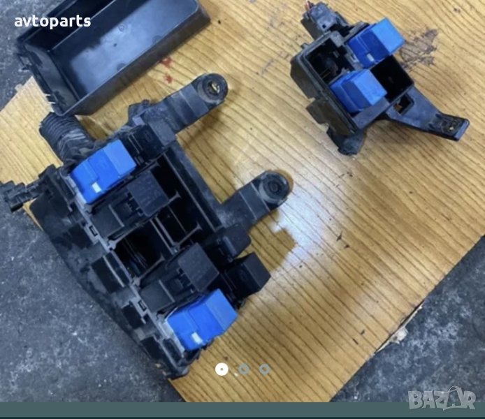 Nissan primera 2003година 2.2dci табла с релета, снимка 1