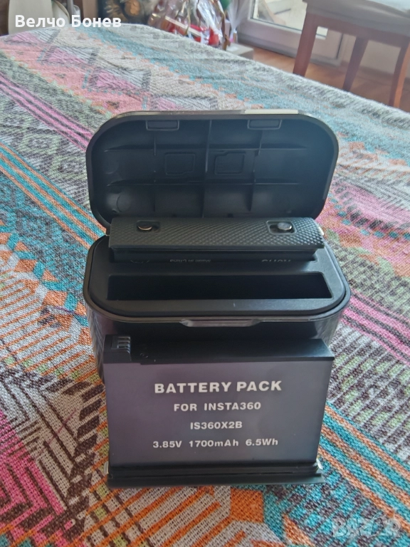 Продавам комплект батерии IS360X2B + кейс/хъб aMagisn за INSTA360, снимка 1