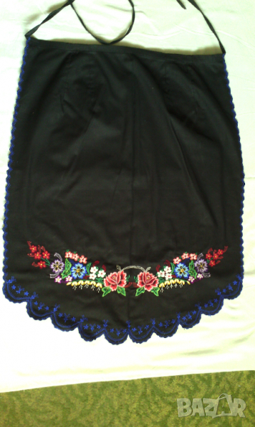 Престилка, Престилки. Ръчно везана. Размери 64/74см. Не употребявана., снимка 1