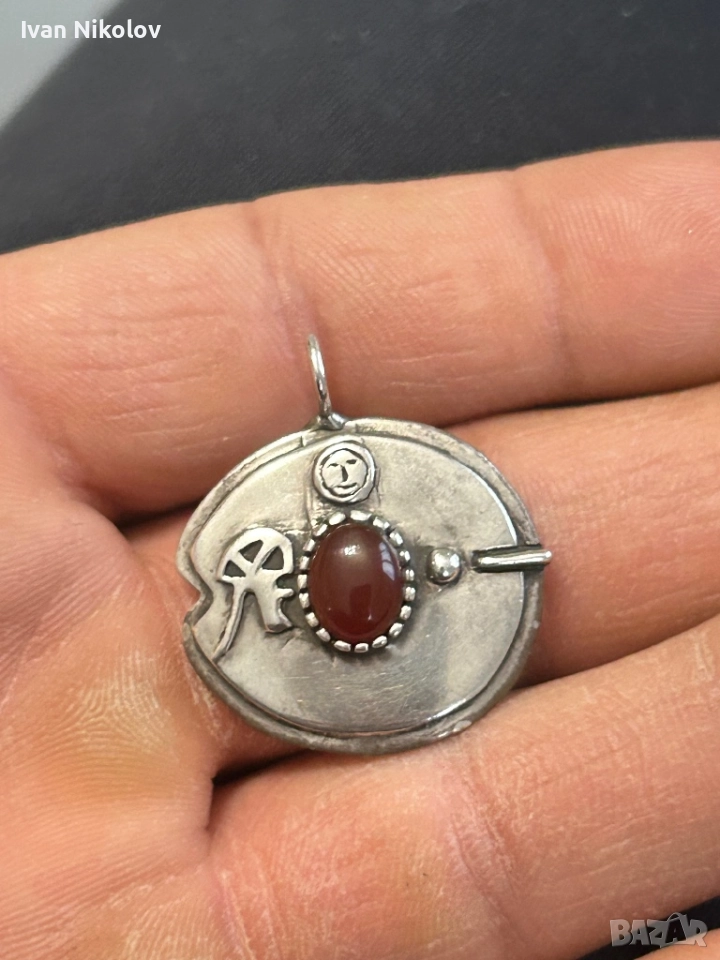 Сребърна Висулка с карнеол, кехлибар арт дело, снимка 1