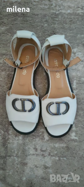 Бели сандали от естествена кожа в размер 36, снимка 1