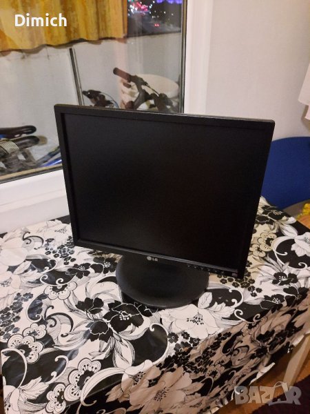 Монитор LG 19MB35P-B, снимка 1