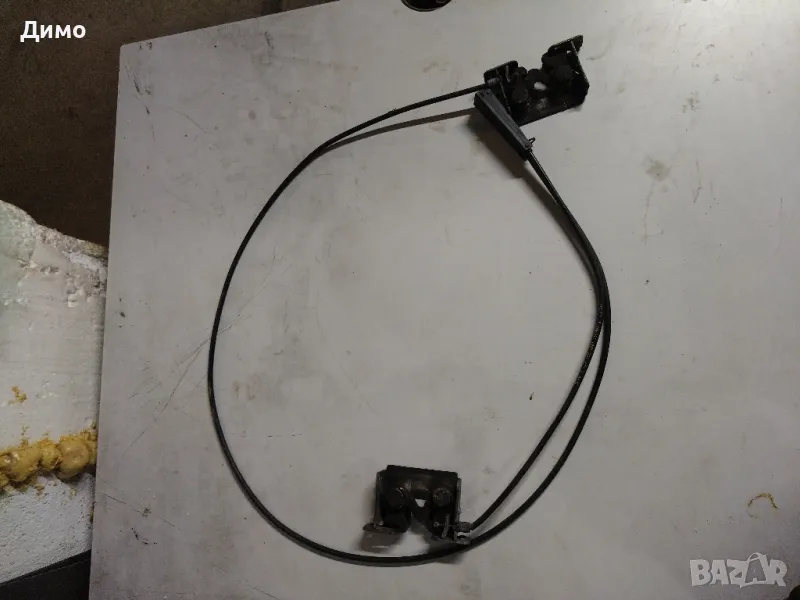 Жило преден капак бмв е60 е61 bmw e60 e61, снимка 1