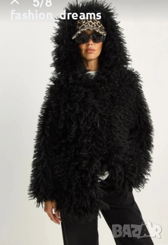 Черно екопалто с косъм