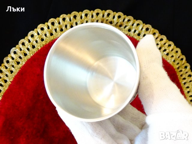 Чаша от калай за вино,релефна картина. , снимка 2 - Антикварни и старинни предмети - 34562766