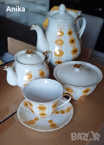 Сервиз за кафе 15 части, снимка 6 - Сервизи - 53775030