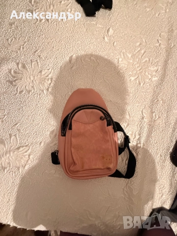 Дамска чанта тип раница, снимка 8 - Раници - 52445911