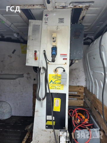 Автовишка Рено Мастер със стабилизатори 12.5м. височина. , снимка 10 - Бусове и автобуси - 53513336