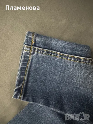 Дамски накъсани дънки S/M, снимка 6 - Дънки - 49497900