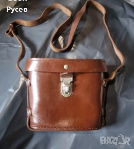 оригинален футляр с ремък