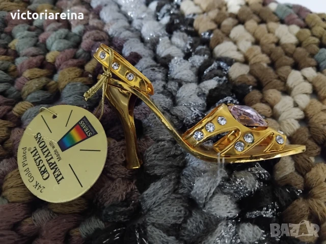 Статуетка позлатена обувка Swarovski , снимка 2 - Колекции - 50868627