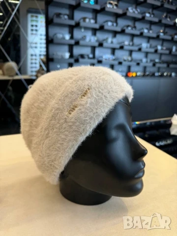 шапки loewe ami celine , снимка 14 - Шапки - 50761619