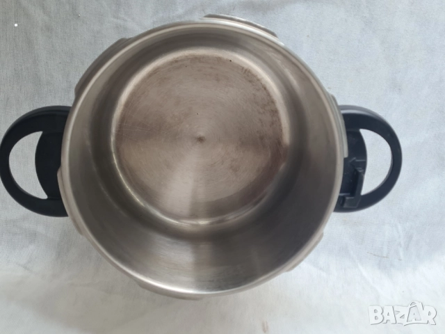 Тенджера под налягане немска в топ състояние, снимка 5 - Съдове за готвене - 51995481