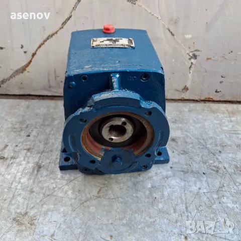 редуктор ДРЦС-80, снимка 3 - Електродвигатели - 50303402