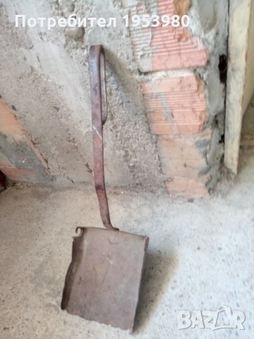 Стара лопатка за огнище, снимка 1 - Антикварни и старинни предмети - 33947078