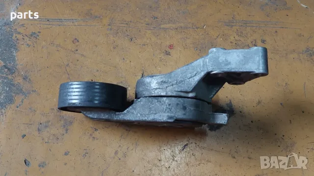 Обтяжна Ролка VW Голф 5
- Ауди A3 8P
- 06A903315, снимка 3 - Части - 47711394